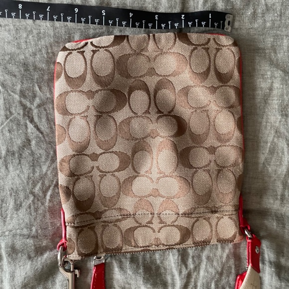Coach Crossbody Bag - Picture 2 of 4